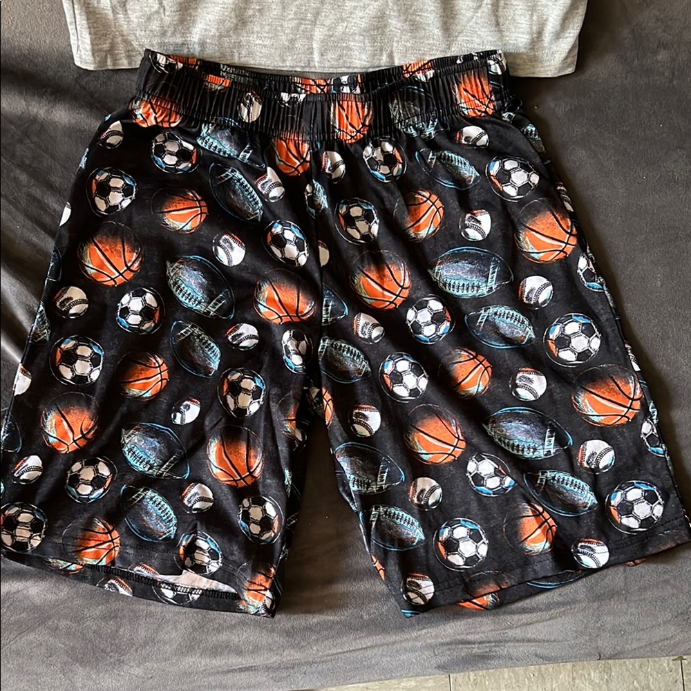 Cat & Jack Sports-Themed Pajama Set - Gray and Black
